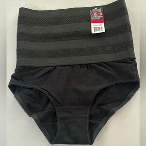 Black High-Waisted Panties